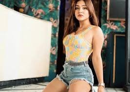 Call Girls In ☎ 7042104524 Escort Service In Munirka Delhi✅