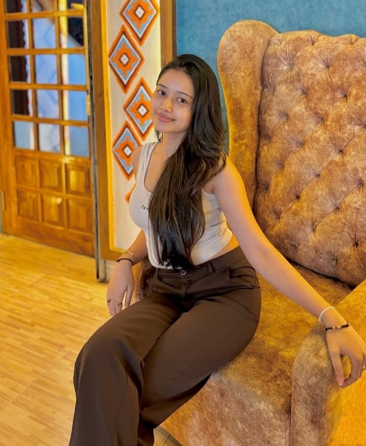 Rꦿyal Call Girls In Delhi Kailash Colony Escort 9217485844