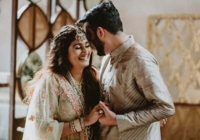 happy-couple-1-thumbnail-600×600-95